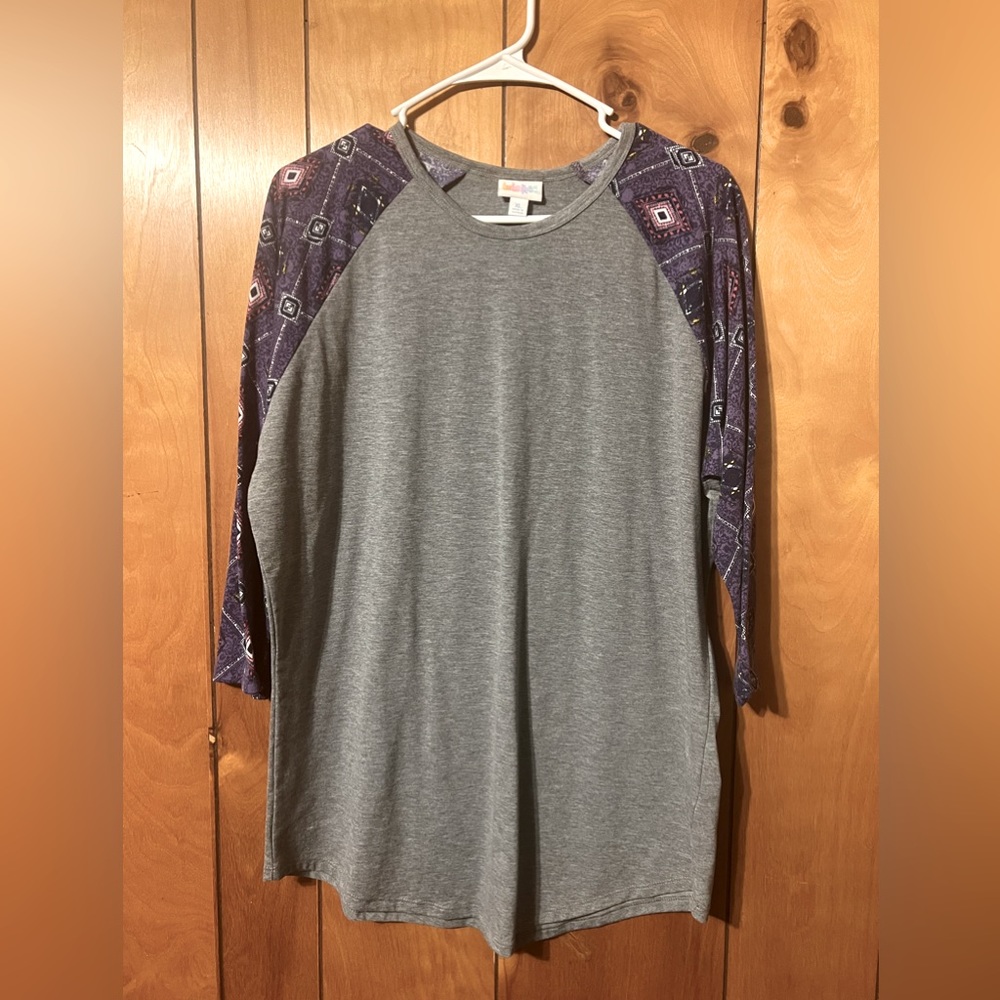 LuLa Roe shirt
